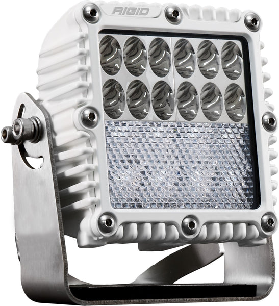 WHITE Q-SERIES PRO DRIVING DOWN DIFFUSED