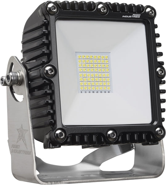 4X4 AC SCENE LIGHT BLK 110V
